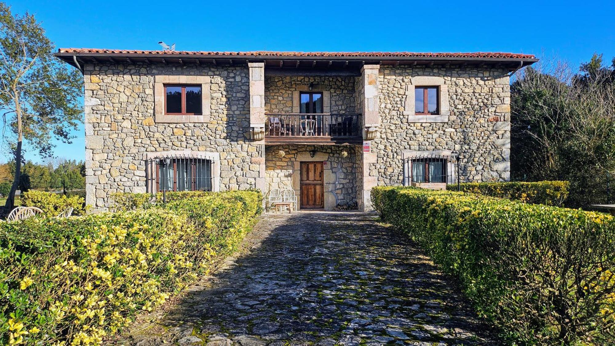 Casa De Aldea La Piniella Villahormes Exterior foto